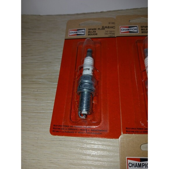 Set Of 8 Champion Spark Plugs 810 RA8HC Single Units 2017 Federal Mogul - Picture 9 of 16